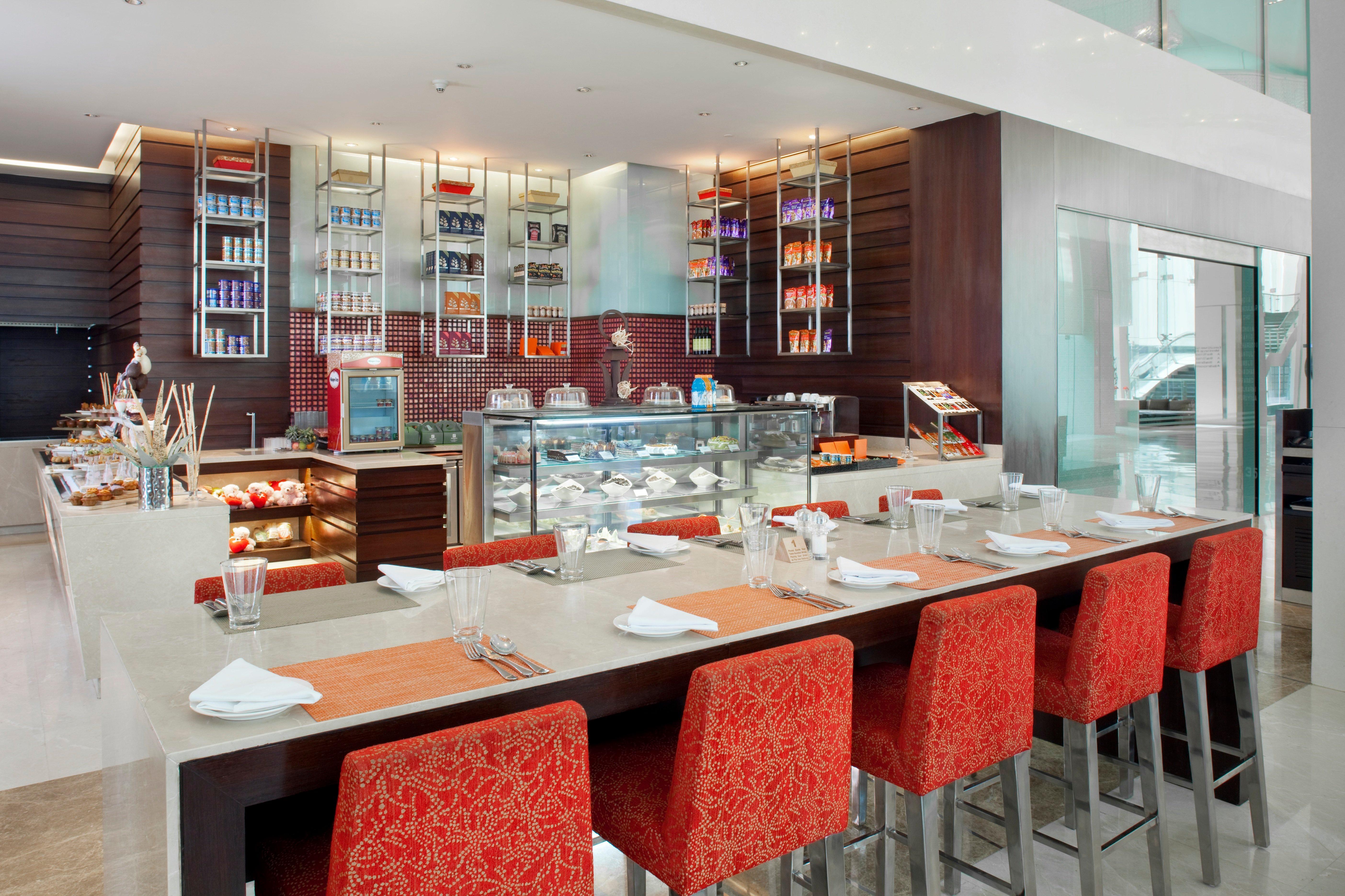 Holiday Inn Mumbai International Airport By Ihg Ngoại thất bức ảnh The Kitchen at The Westin