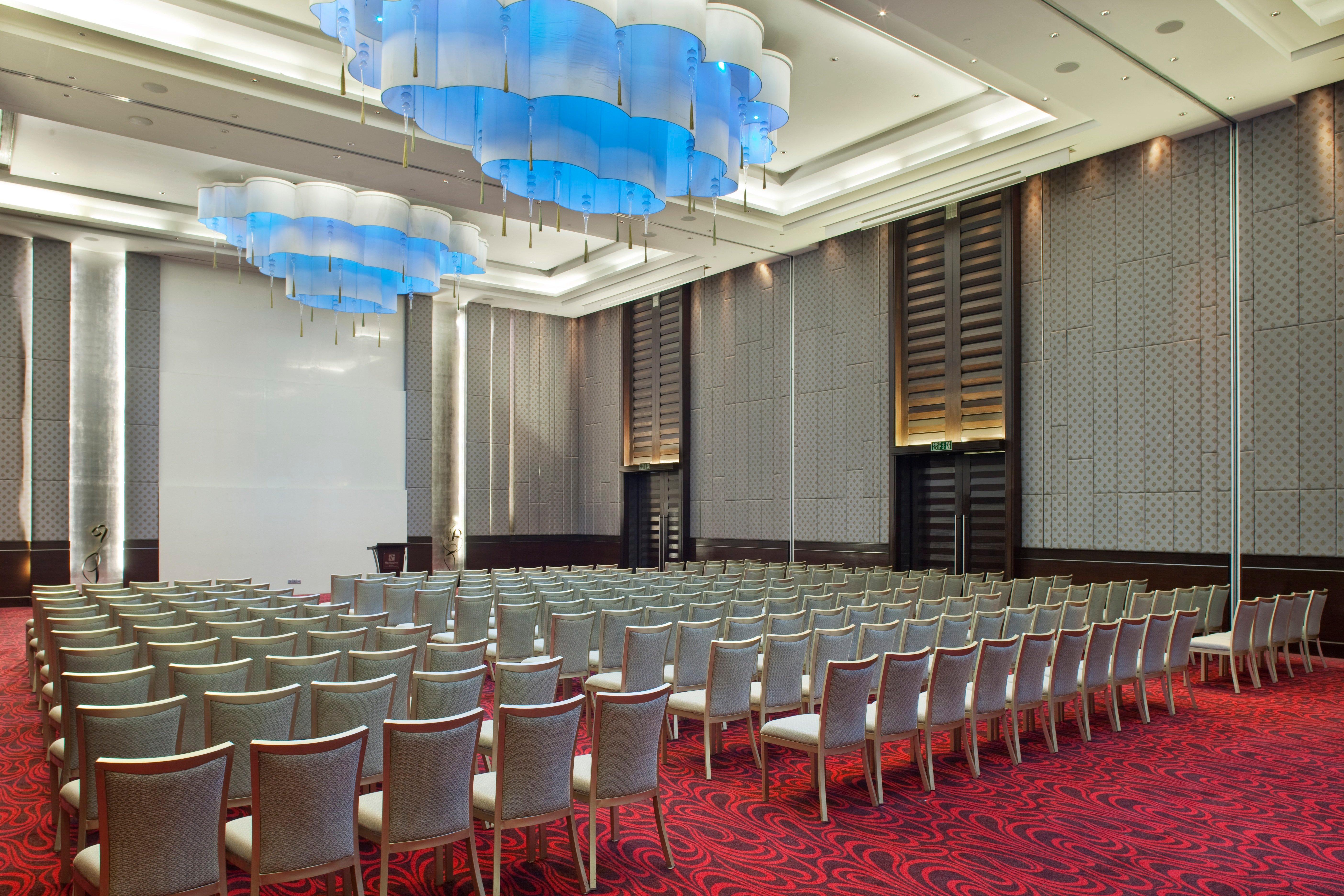 Holiday Inn Mumbai International Airport By Ihg Ngoại thất bức ảnh The Grand Ballroom