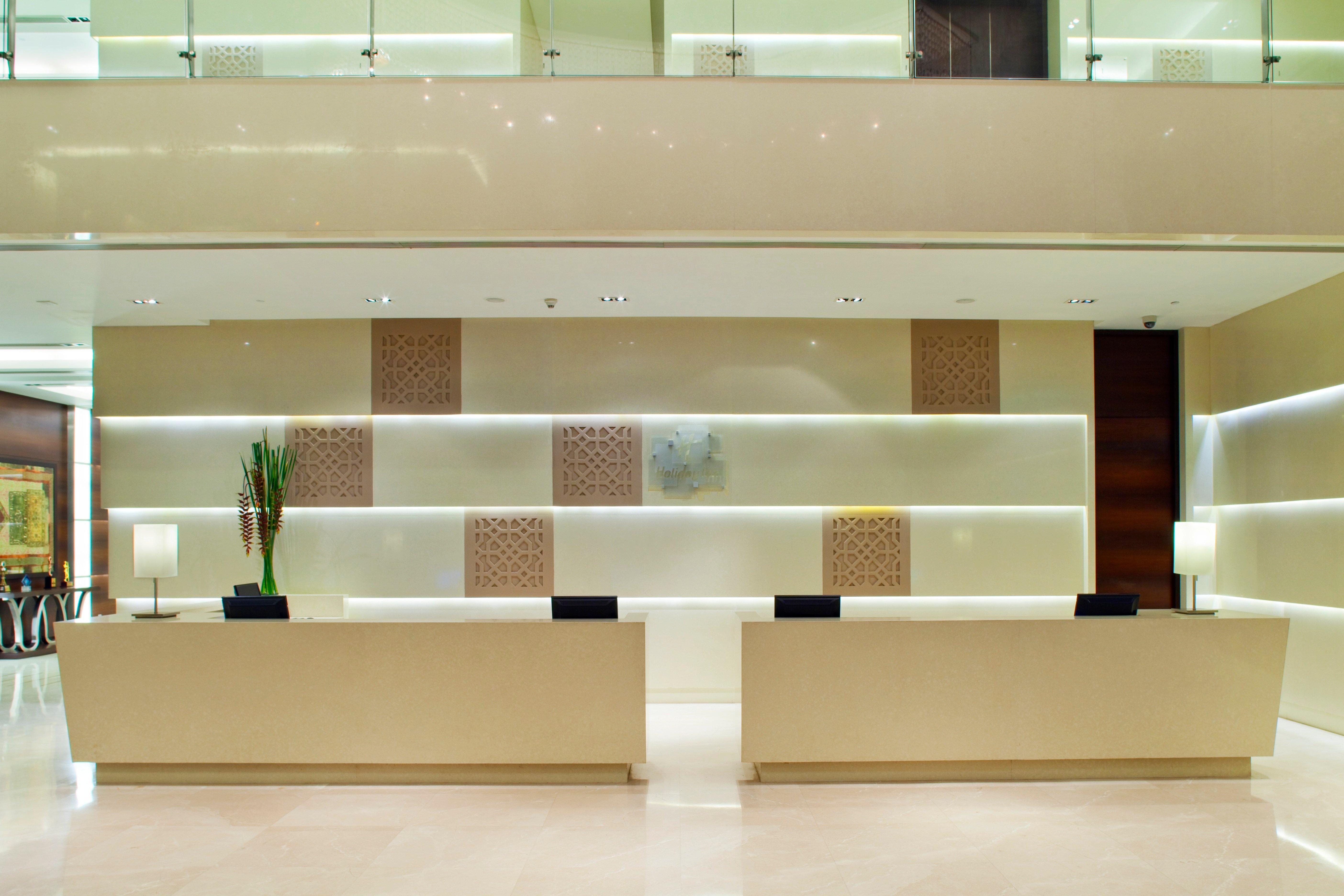 Holiday Inn Mumbai International Airport By Ihg Ngoại thất bức ảnh The lobby of the hotel